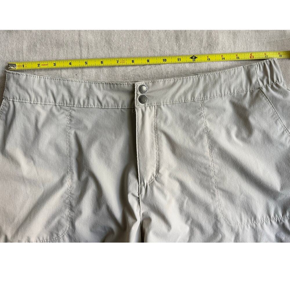 The American Outdoorsman Women’s Hiking Trail Shorts XL Gray Mid Rise Stretch 5” - Picture 5 of 8